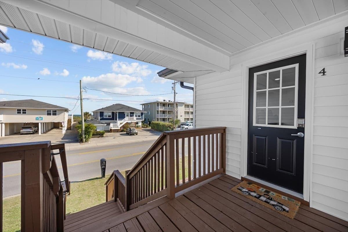 4501 N Ocean Blvd - Photo 3 of 11