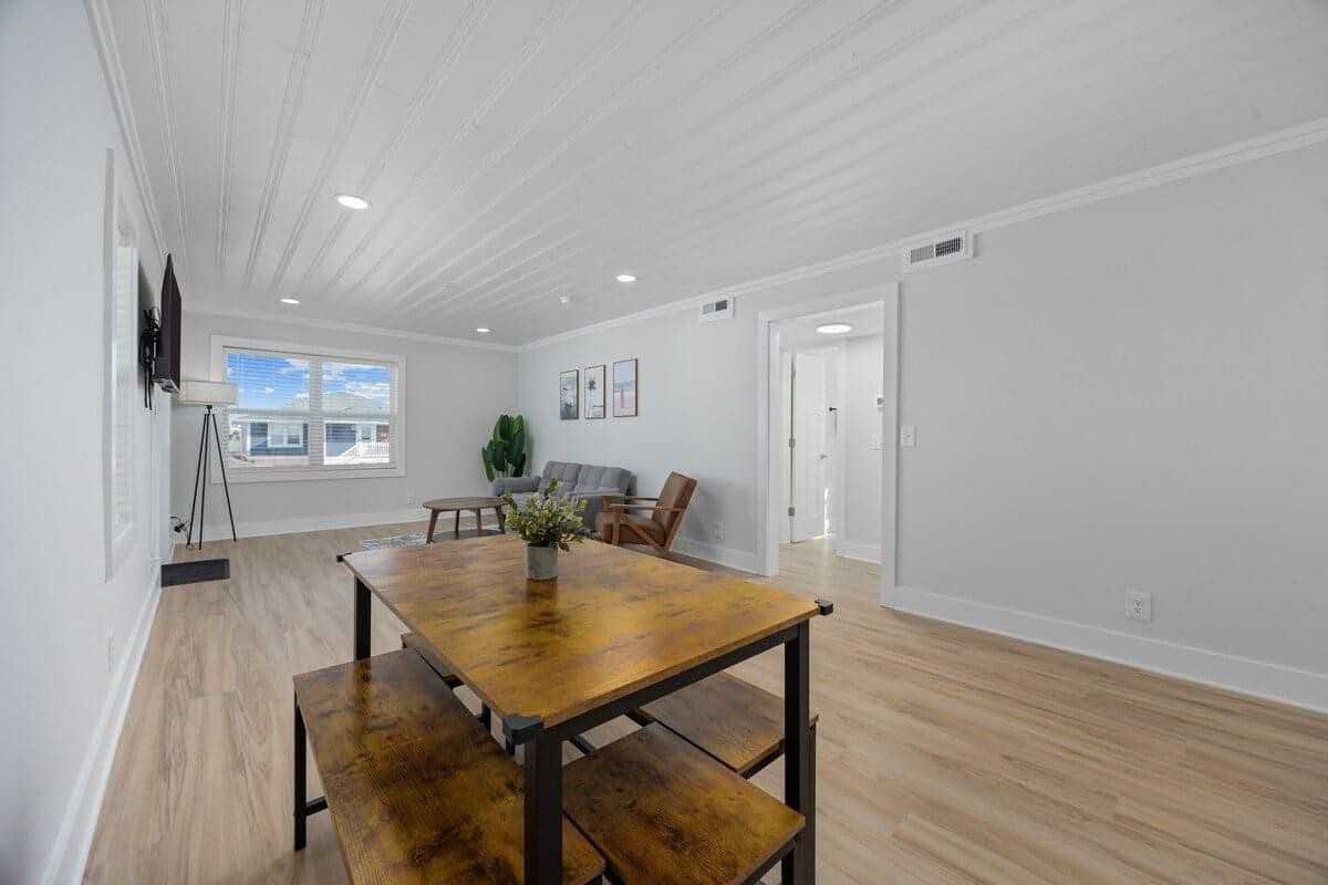 4501 N Ocean Blvd - Photo 6 of 11