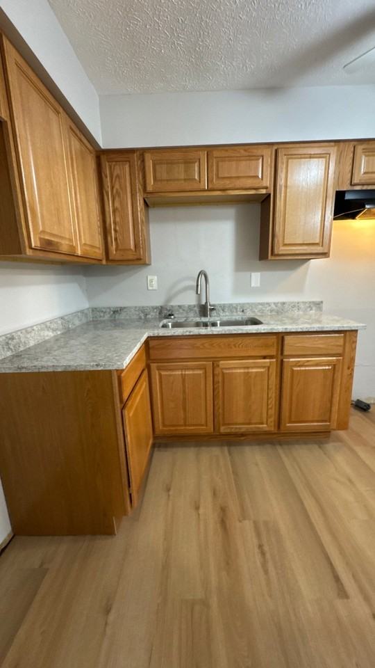 7008 Wildwood Cir #1