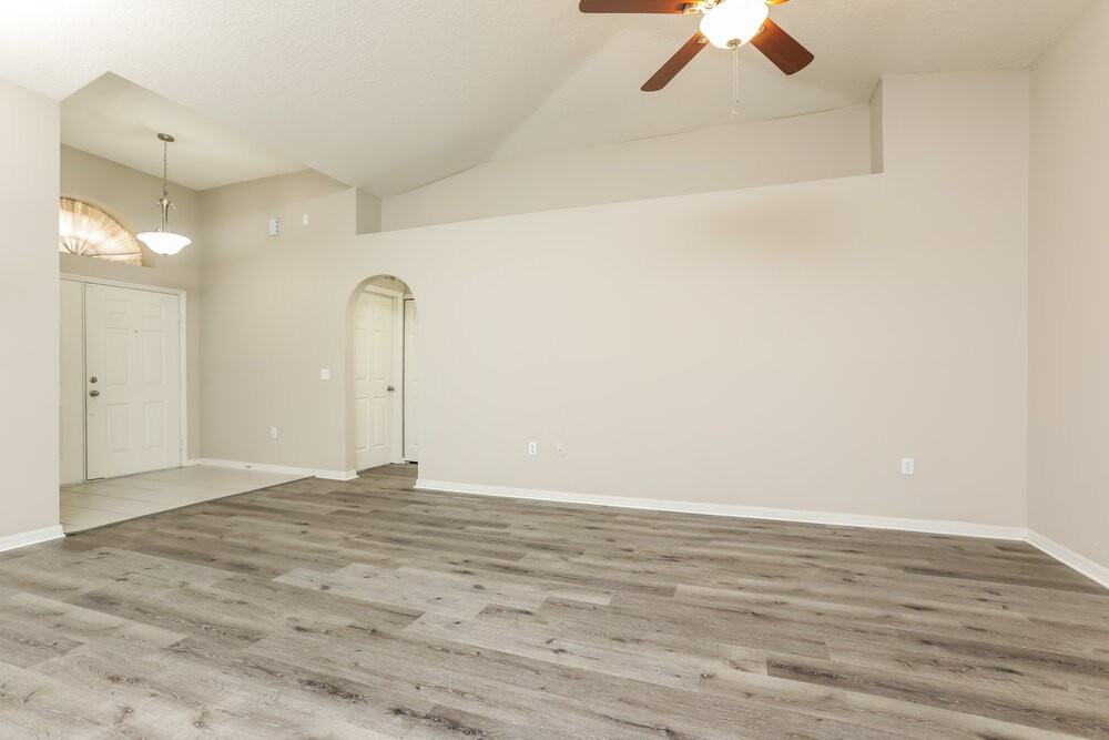 472 Dominish Estates Dr - Photo 3 of 16