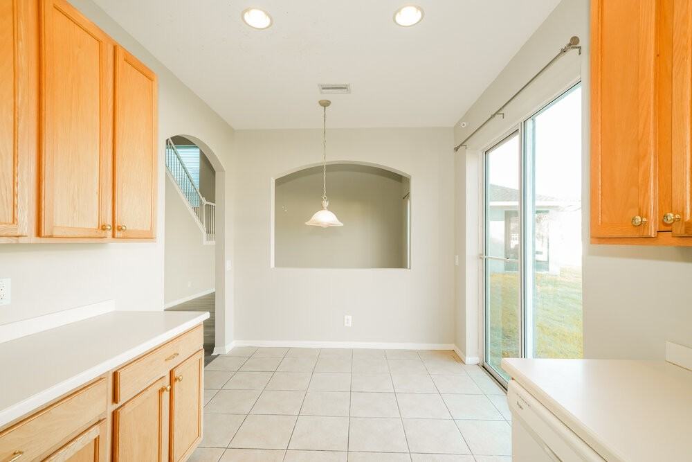 4413 Huddlestone Dr - Photo 7 of 17