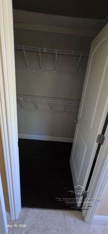 325 E Main St #A - Photo 5 of 11
