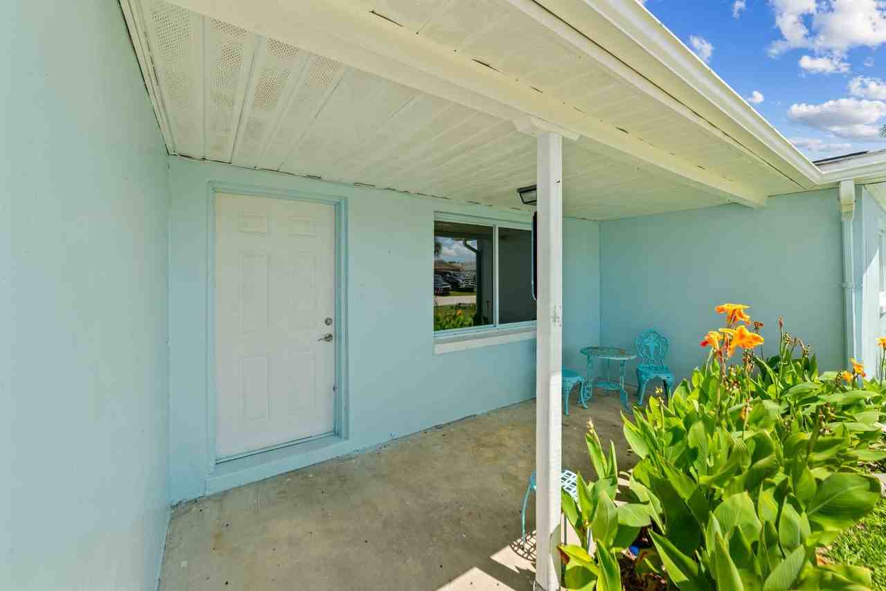 13428 Neptune Dr #1 - Photo 5 of 33