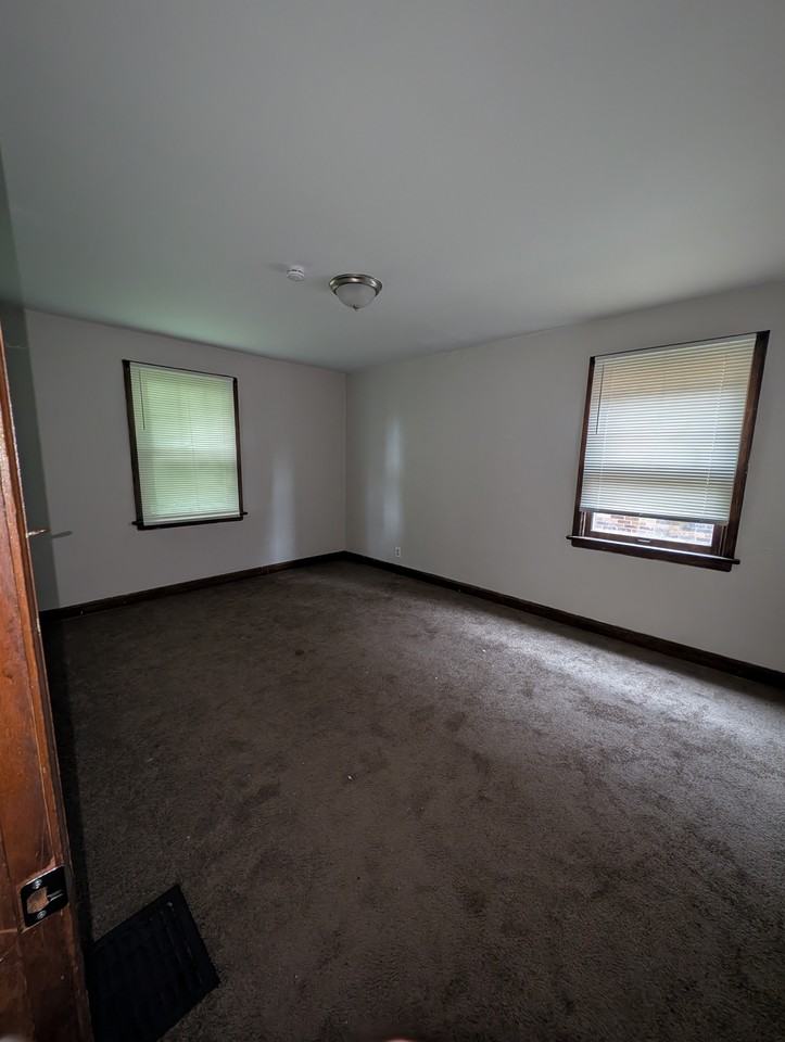 Geers Ave #926 - Photo 7 of 10