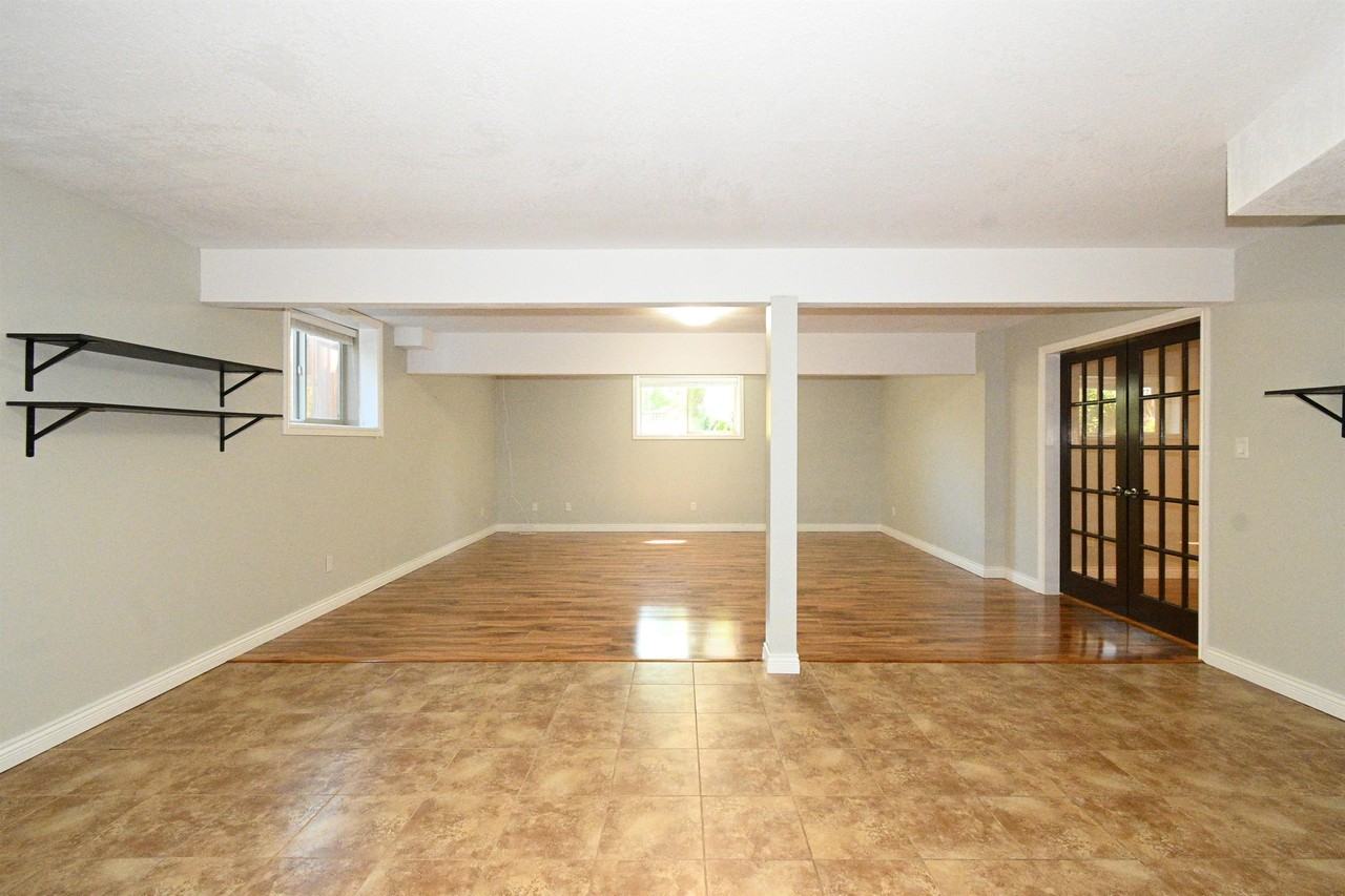 7650 Grayshell Rd #D - Photo 5 of 16