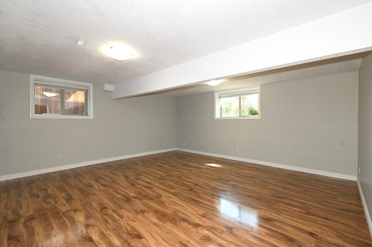 7650 Grayshell Rd #D - Photo 6 of 16