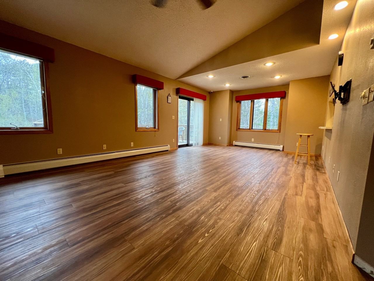 2515 Old Golf Course Rd #1 - Photo 3 of 12