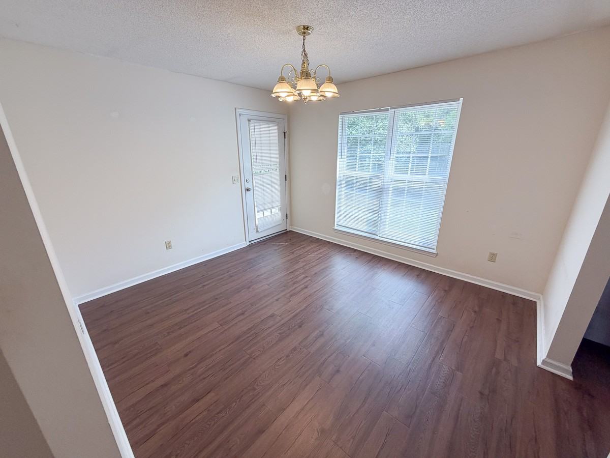 314 Mobley Dr #1 - Photo 4 of 12