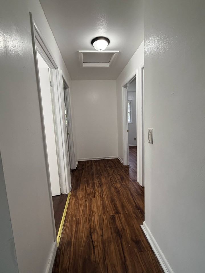 4902 Altem Cir #1 - Photo 6 of 9