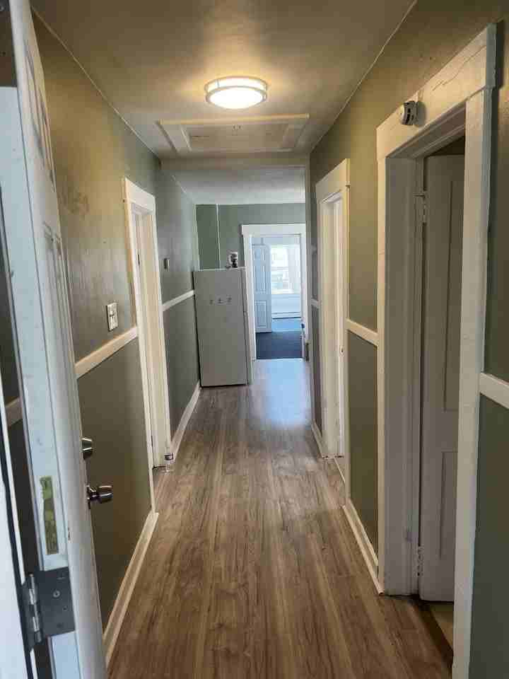 318 Hill Ave #2 - Photo 7 of 10