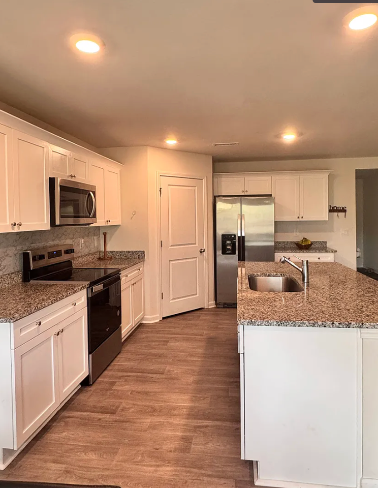 5024 Arkose Dr - Photo 4 of 50