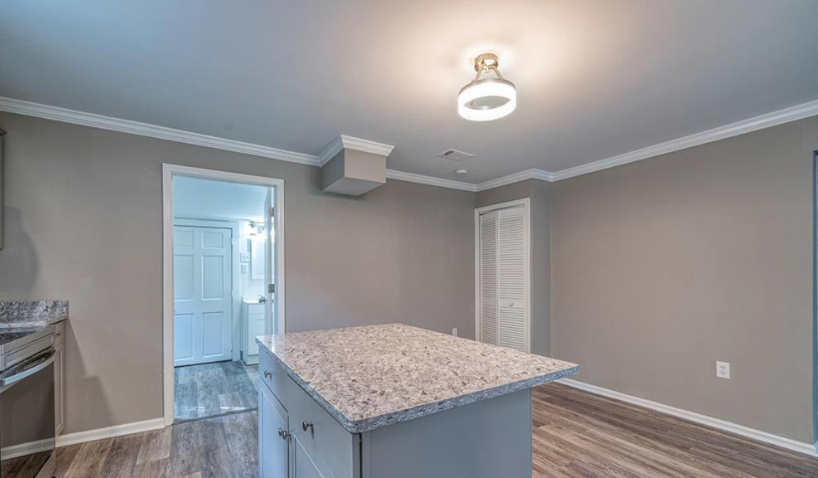 3028 Grand Ave Sw - Photo 5 of 50