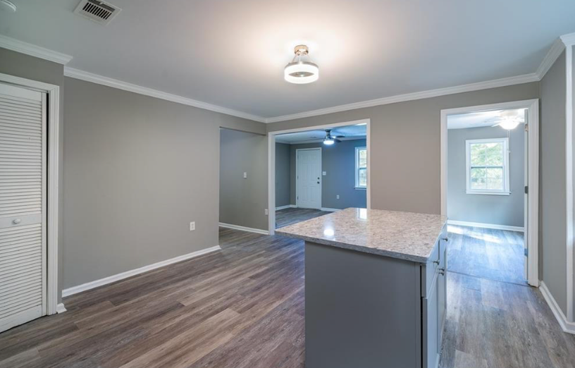 3028 Grand Ave Sw - Photo 6 of 50