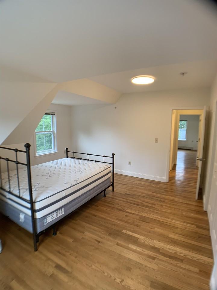 4 Brewer St #3 - Photo 3 of 24