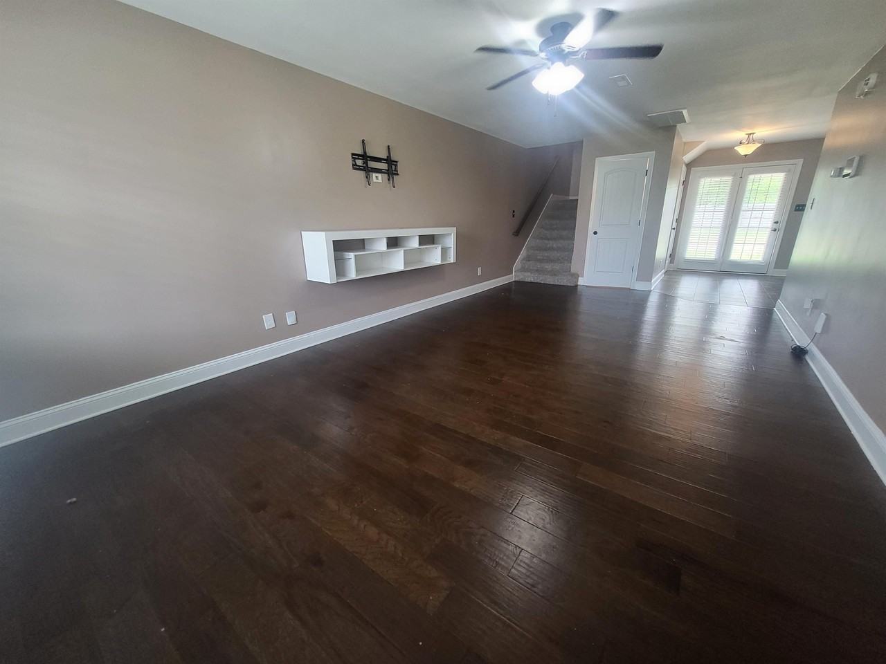 703 Jim Brown Dr #1 - Photo 7 of 23