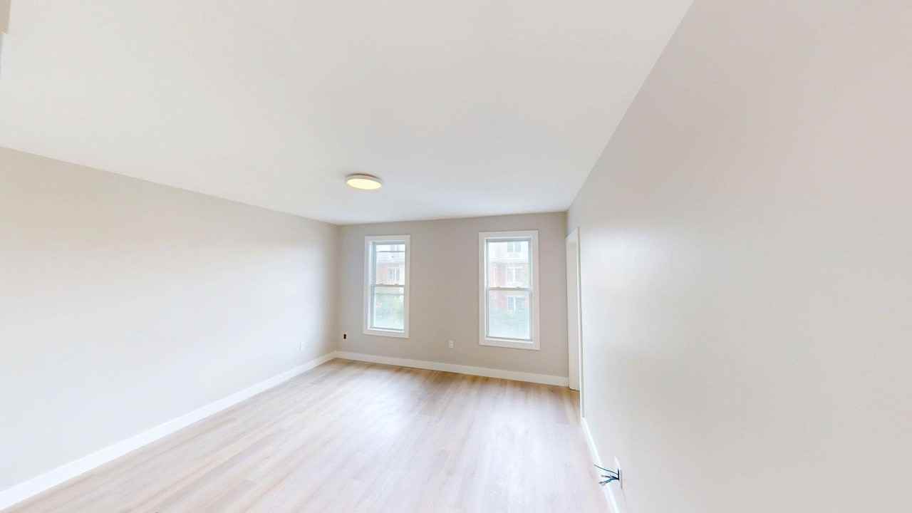 192 Paris Street192 Paris Street - 3 #3 - Photo 2 of 24