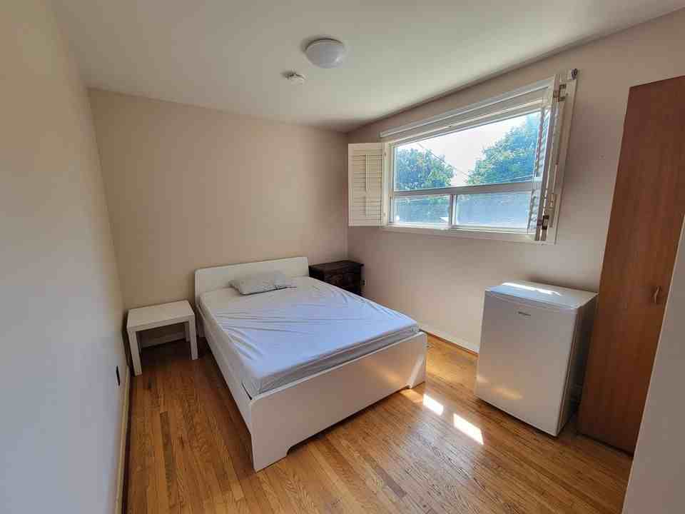 177 Willowridge Road - Photo 3 of 10