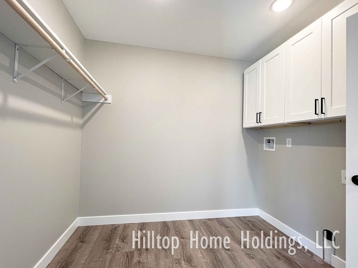 65 Hilltop Rd #1 - Photo 7 of 10