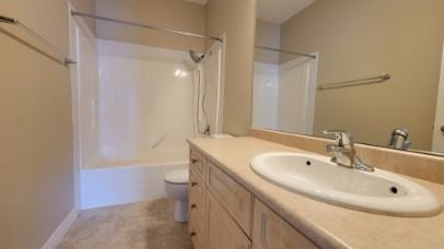 9914 101 Avenue - 416Renaissance #416 - Photo 5 of 22