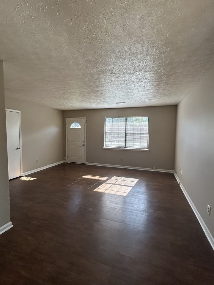 136 New Gritton Ave #1 - Photo 2 of 14