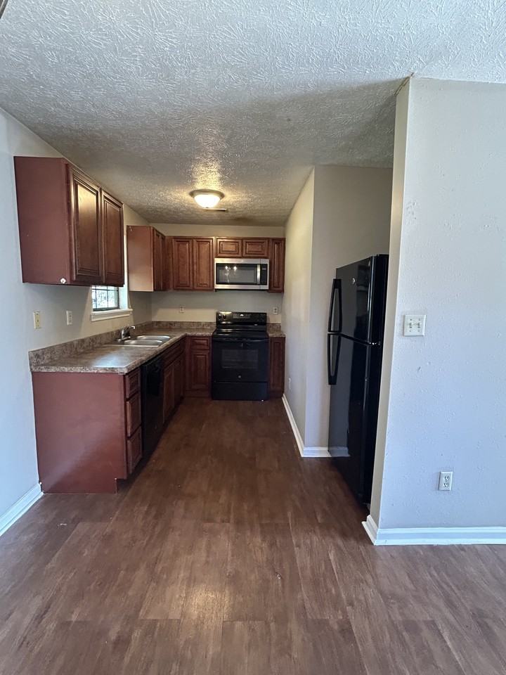 136 New Gritton Ave #1 - Photo 4 of 14