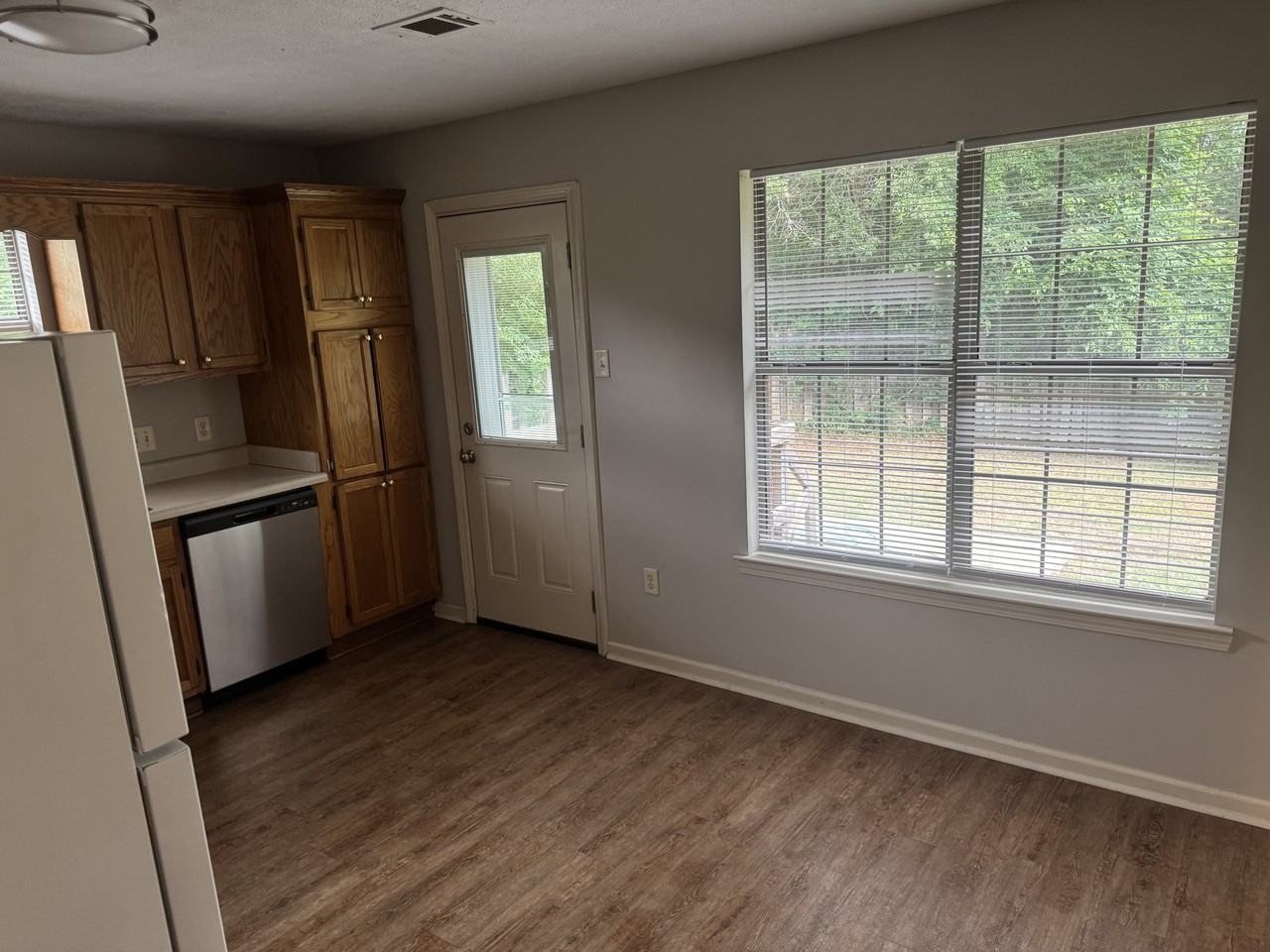 1280 Pyramid Dr #1280 - Photo 2 of 11