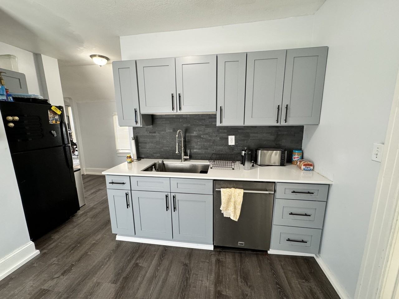 648 Iglehart Ave #2 - Photo 2 of 10
