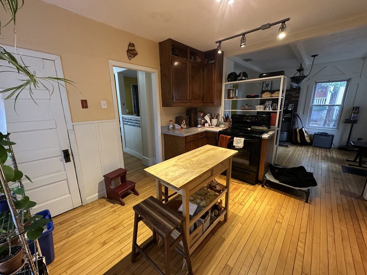 30 Forest Ave #1 - Photo 7 of 14
