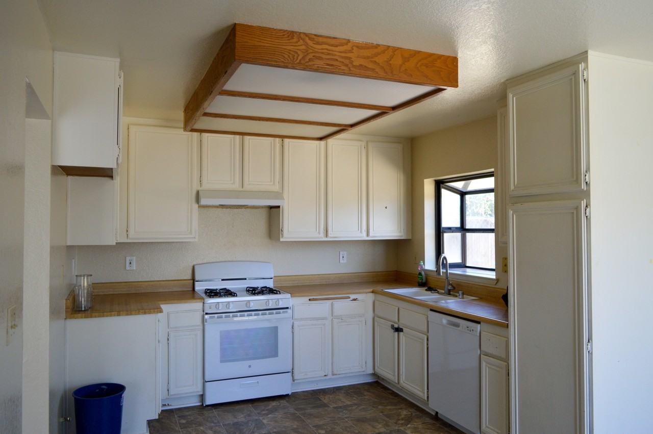 11249 Heathrow Dr #11249 - Photo 2 of 21