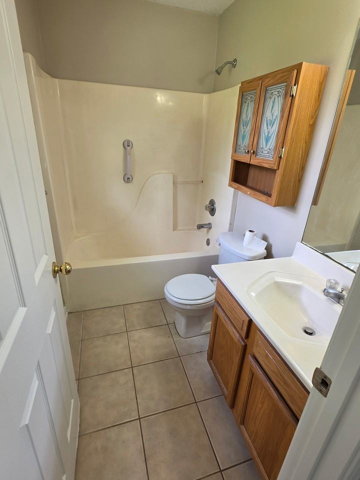 2519 Crane St #1 - Photo 6 of 11