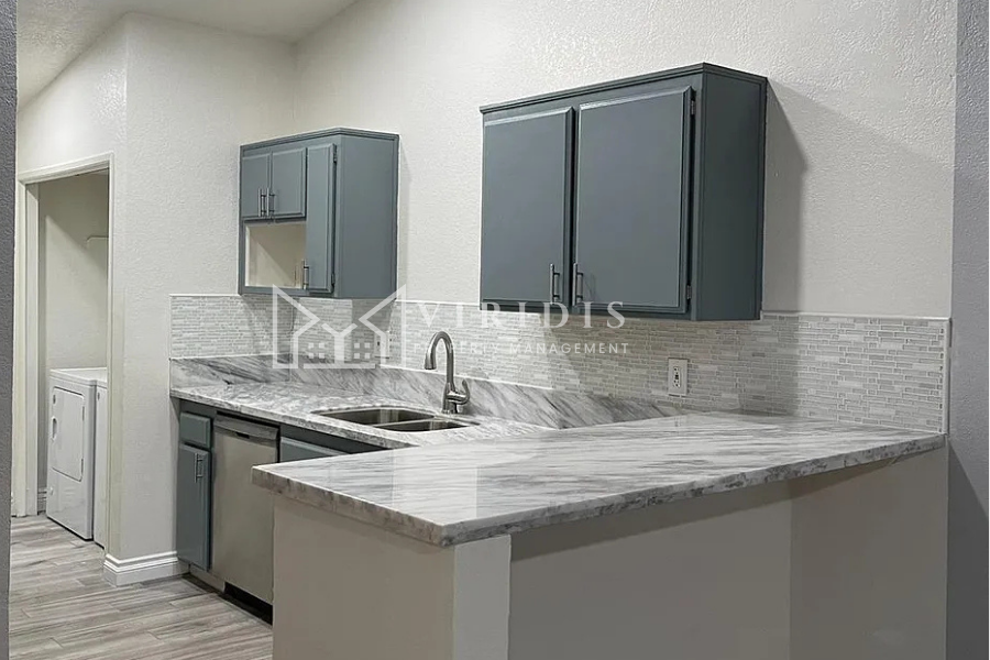 4600 Beechwood St #1 - Photo 3 of 8