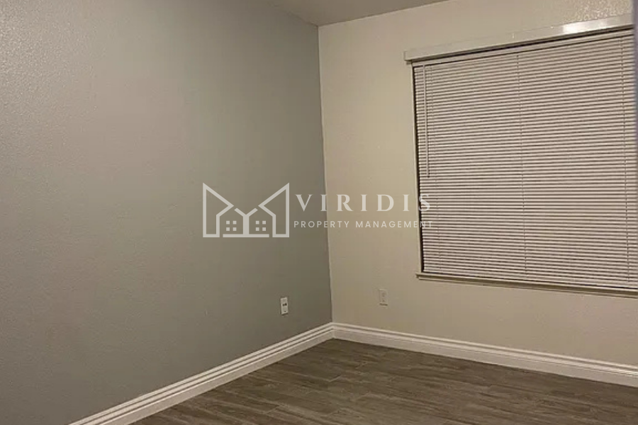 4600 Beechwood St #1 - Photo 6 of 8