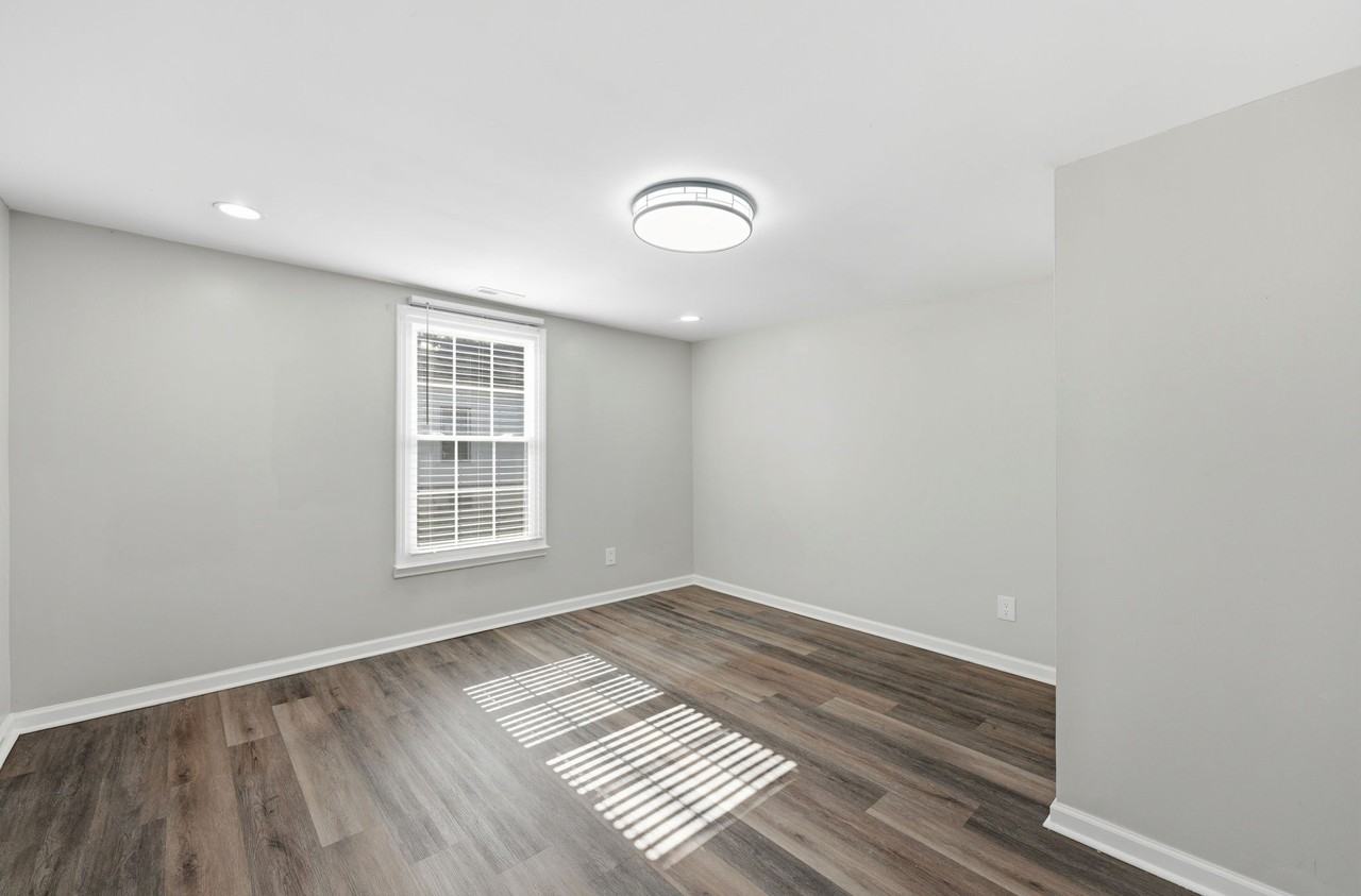1106 Attica St #1 - Photo 6 of 31