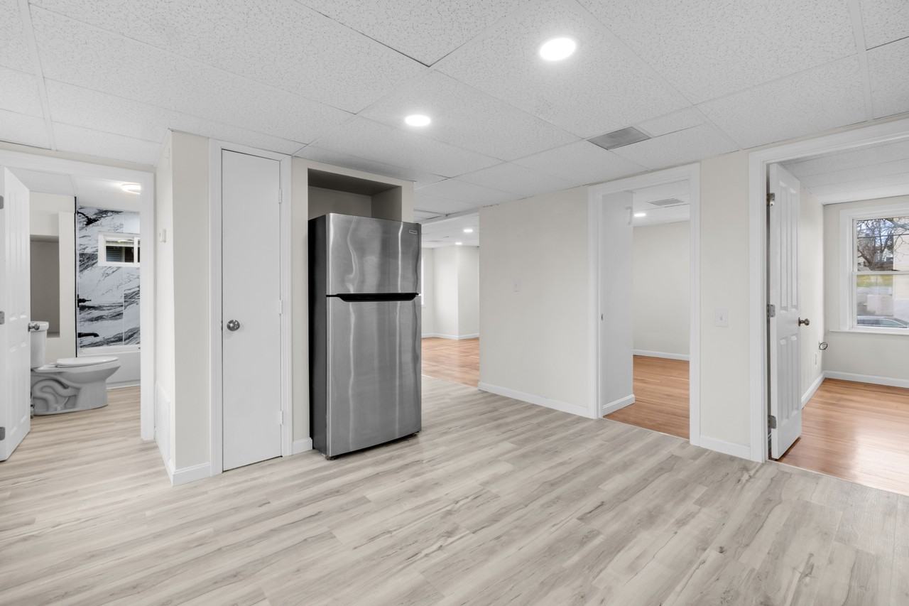 227 Lawrence St #2 - Photo 3 of 11
