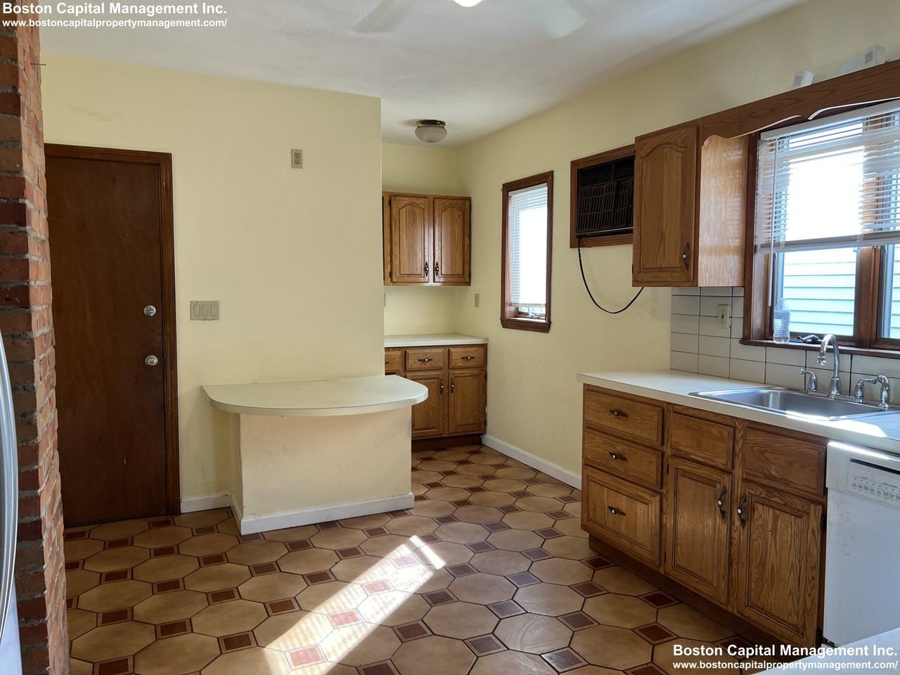 23 Liberty Ave #23 - Photo 3 of 17