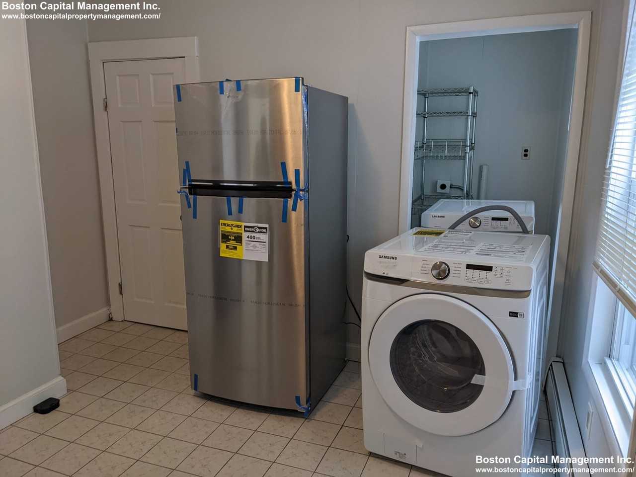 23 Liberty Ave #25 - Photo 4 of 11