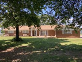 featured image of 927 Skyline Dr #1