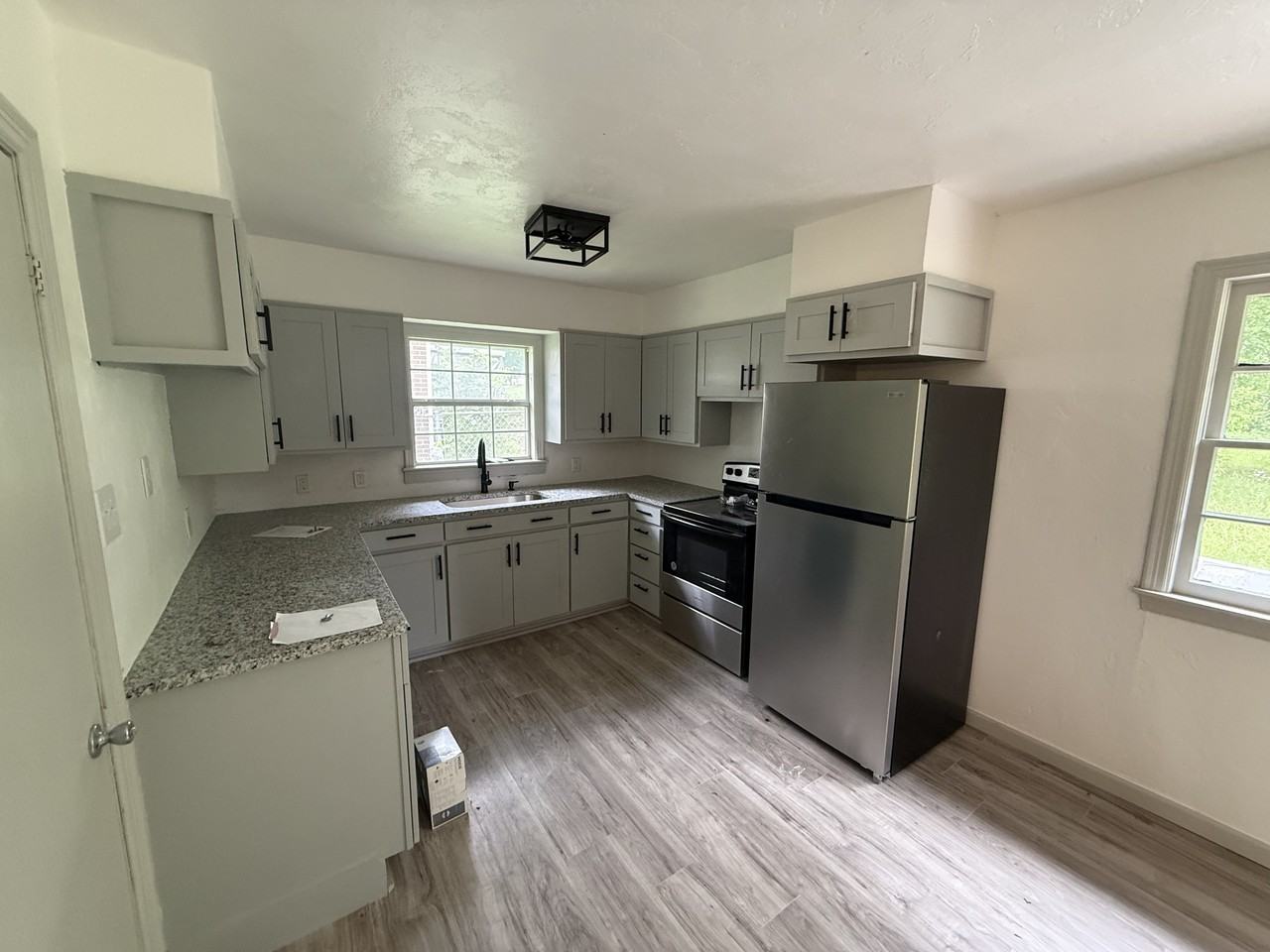 136 N Crownpoint Dr #1 - Photo 4 of 9