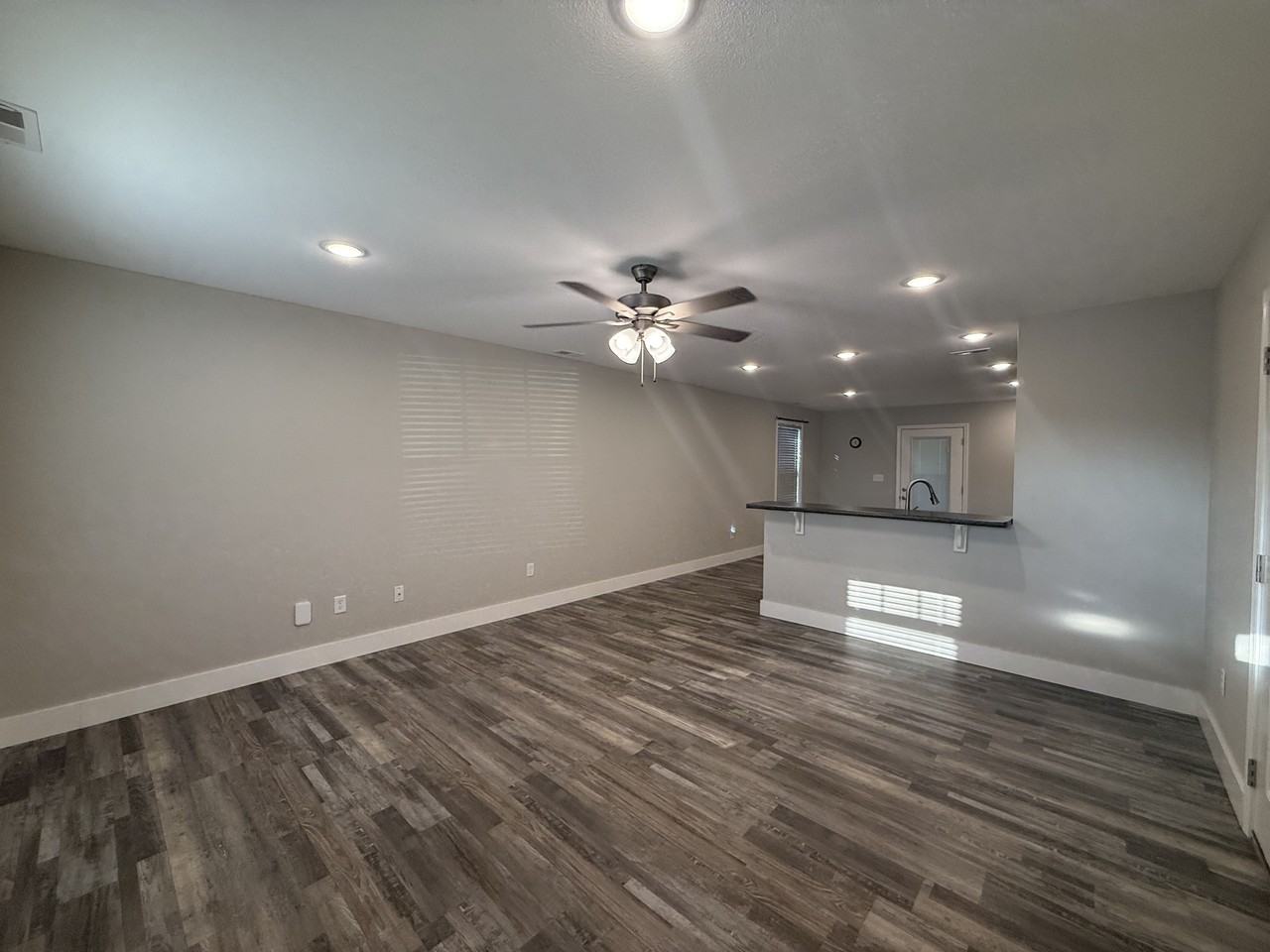 5236 Hubble Cove Dr #1 - Photo 4 of 23