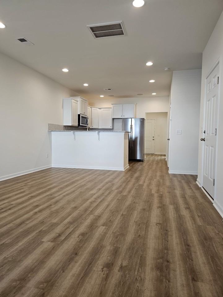 4017 Valissca Ln #1 - Photo 3 of 26