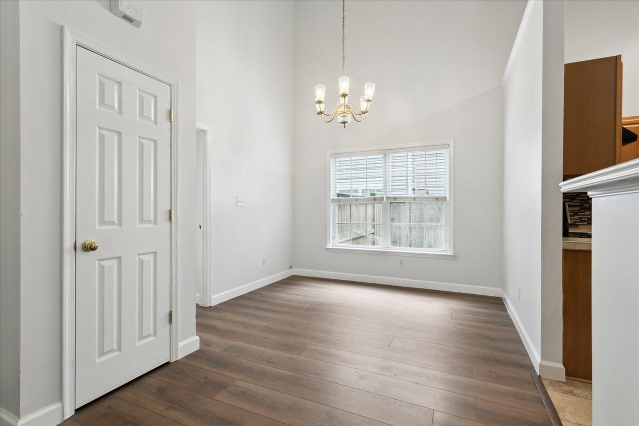 100 Kevin Ct #1 - Photo 6 of 20