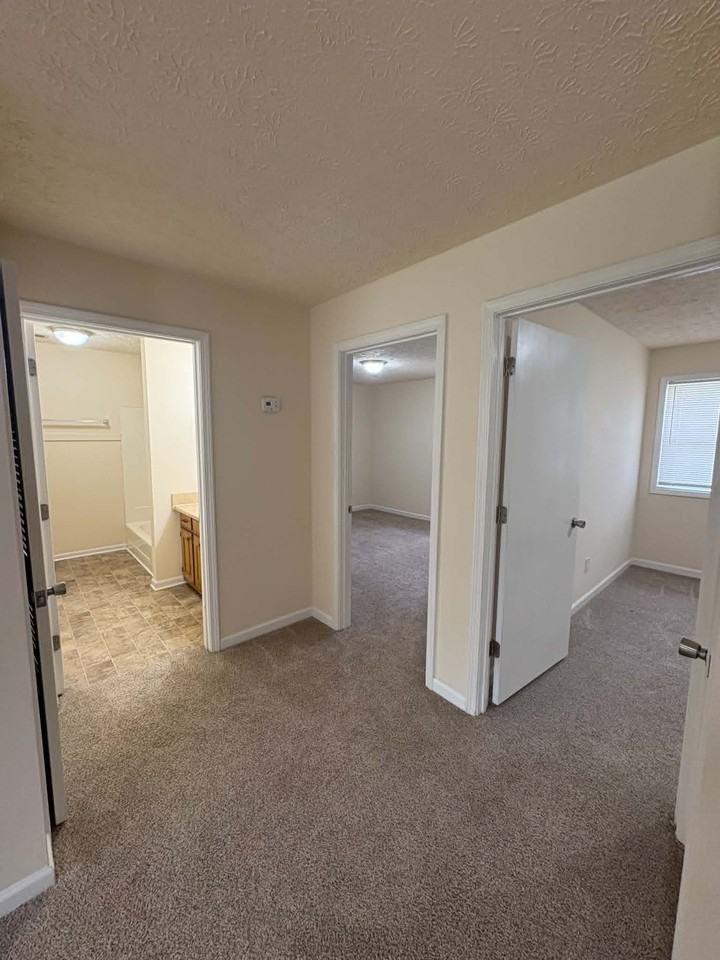 1617 Flanigan Ct #B - Photo 5 of 22