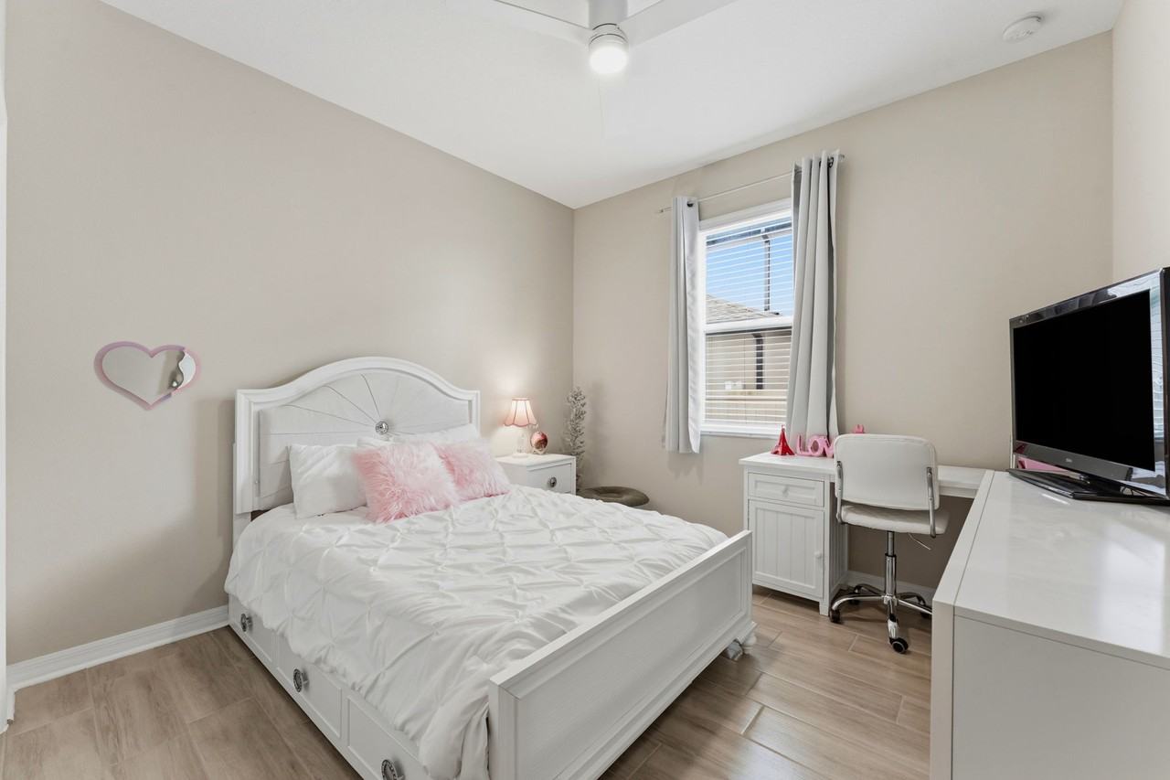 12451 Nouveau Ave #1 - Photo 6 of 8