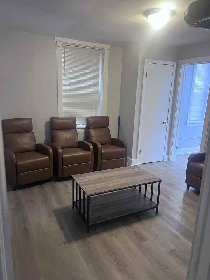 1380 Jackson St #1 - Photo 5 of 11