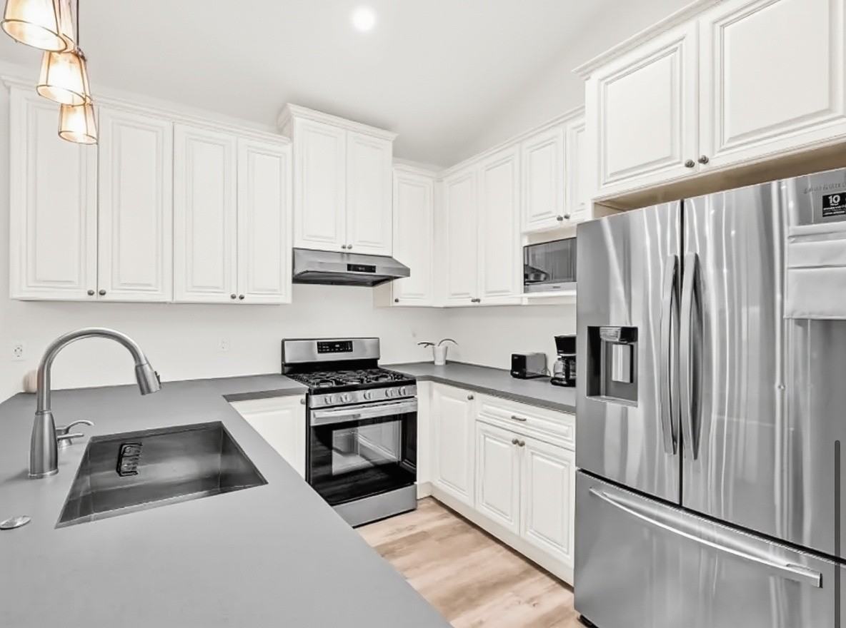 12428 Lilac Ct #1 - Photo 4 of 26