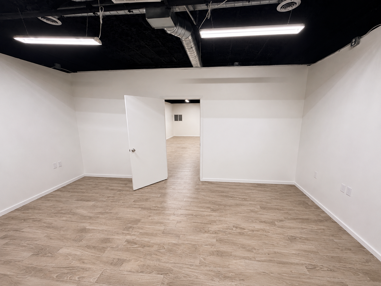 1705 W Beauregard Ave #1 - Photo 4 of 8