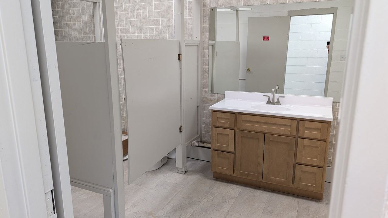 3323 Cosby Hwy #A - Photo 5 of 11