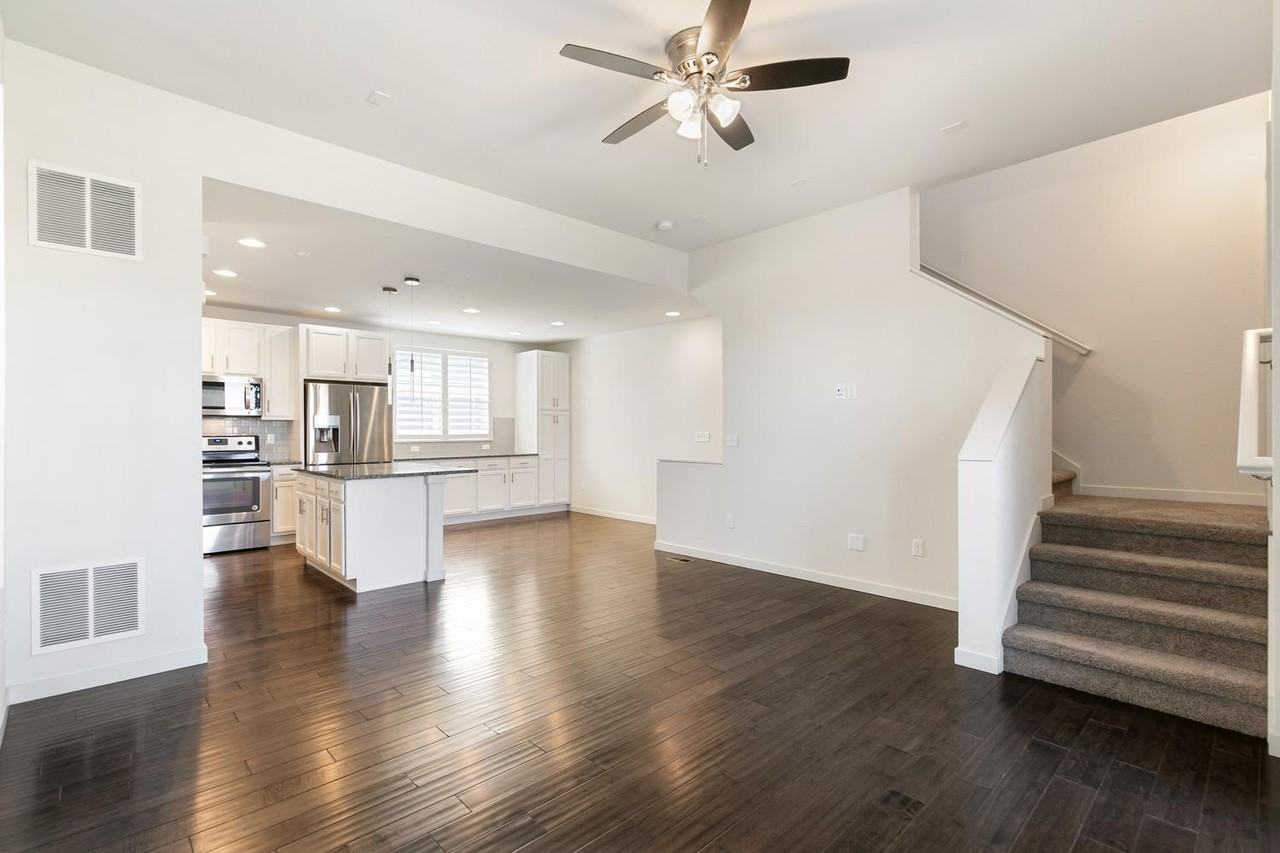 10069 Town Ridge Ln #1 - Photo 3 of 16