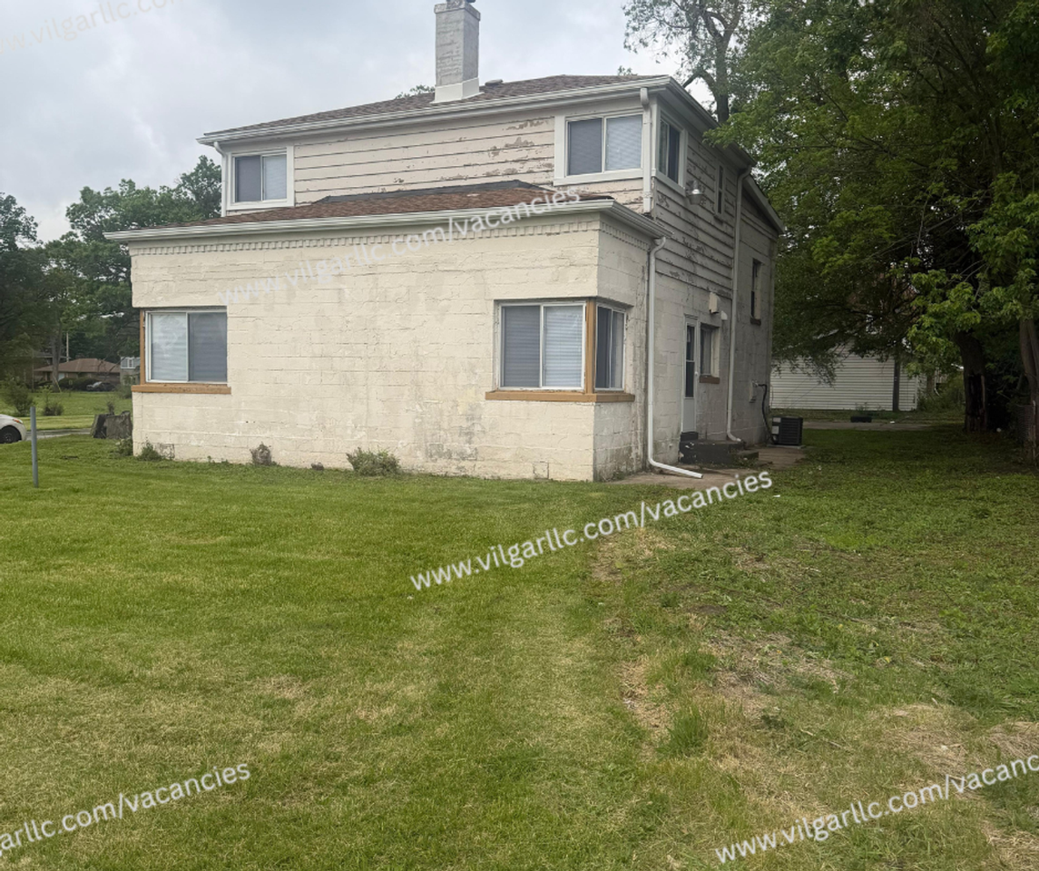 600 W 46th Ave - Photo 5 of 38