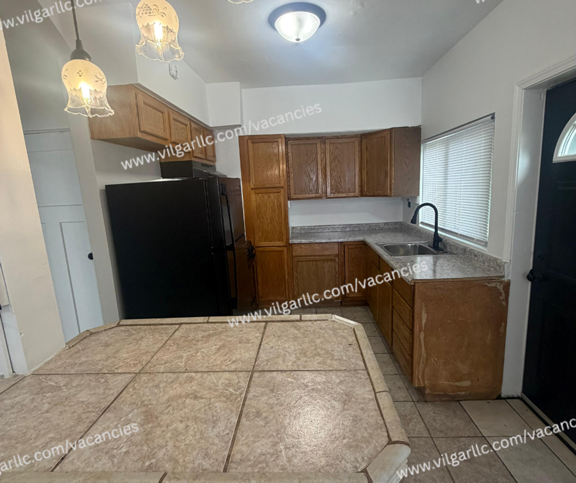 600 W 46th Ave - Photo 6 of 38